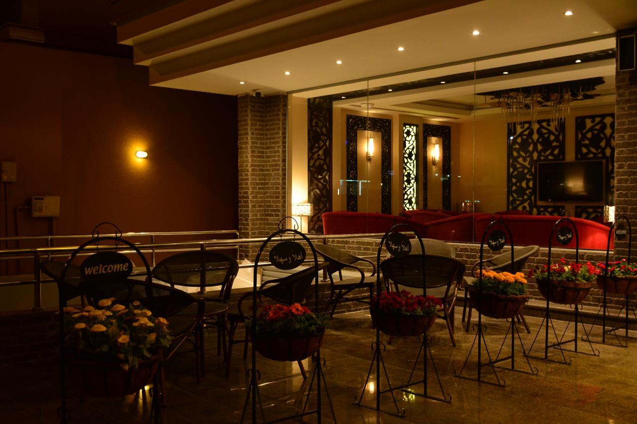 Home Inn Hotel Suites Al-Chubar Zewnętrze zdjęcie